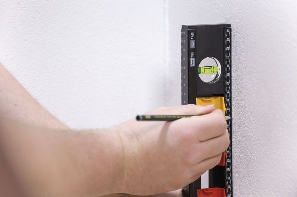 Afbeelding - https-www-ez-catalog-nl-Asset-142b15223d6448fcaf05a147110a5d74-ImageFullSize-Anw-SB24691-Elektriker-Wasserwaage-04-jpg